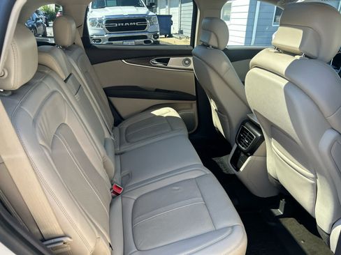 Used 2019 Lincoln Nautilus Reserve w/ Ultimate Package AWD/4WD image 25