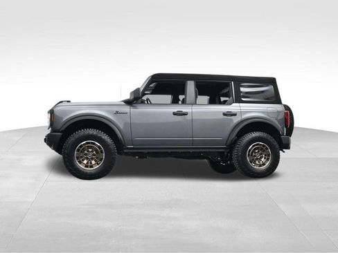 New 2025 Ford Bronco 4-Door image 33