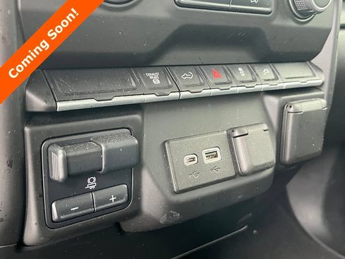 Used 2023 Chevrolet Silverado 2500 Custom w/ Custom Value Package AWD/4WD image 17