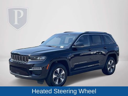 Used 2023 Jeep Grand Cherokee 4WD 4xe image 4