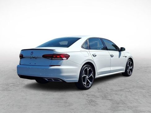 Used 2020 Volkswagen Passat 2.0T R-Line FWD image 6