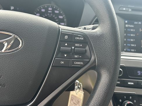 Used 2017 Hyundai Sonata SE FWD image 31