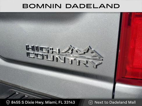 Used 2024 Chevrolet Silverado 2500 High Country w/ High Country Premium Package image 8