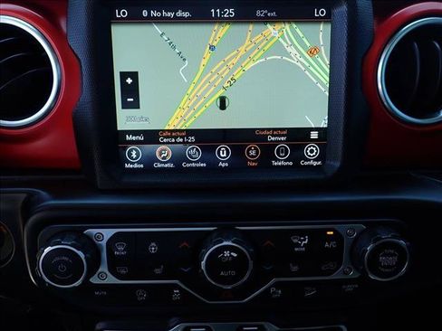 Used 2020 Jeep Wrangler Unlimited Rubicon AWD/4WD image 21