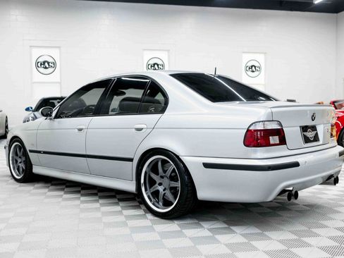 Used 2002 BMW M5 RWD image 12