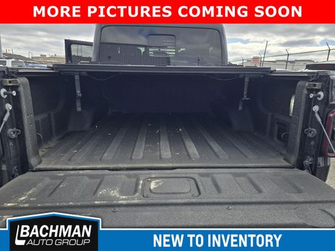 Used 2021 Jeep Gladiator Rubicon image 10