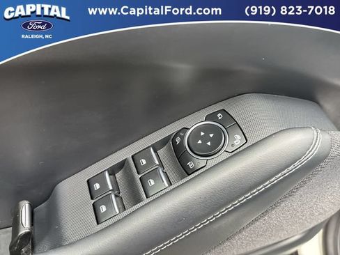 Certified 2025 Ford Mustang Mach-E Premium AWD/4WD image 21
