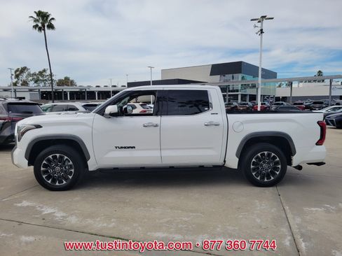 Used 2023 Toyota Tundra Limited image 7