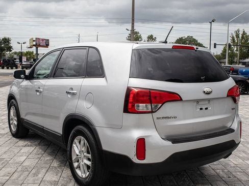 Used 2014 Kia Sorento LX FWD image 5