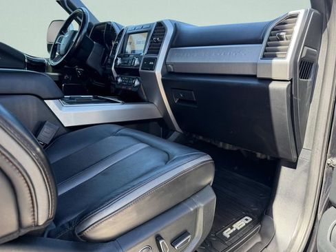 Used 2020 Ford F250 Platinum image 16