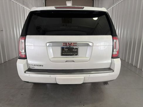 Used 2018 GMC Yukon Denali w/ Denali Ultimate Package image 6