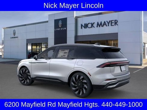 New 2025 Lincoln Nautilus Reserve w/ Jet Appearance Package image 4