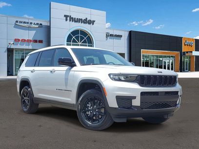 New 2025 Jeep Grand Cherokee L Laredo