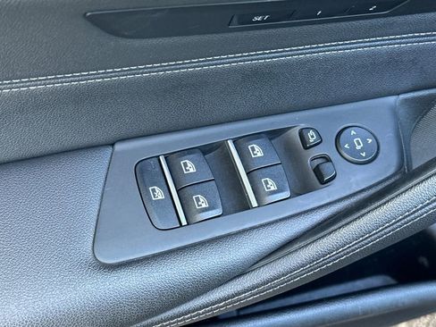 Used 2023 BMW 530i w/ M Sport Package RWD image 11