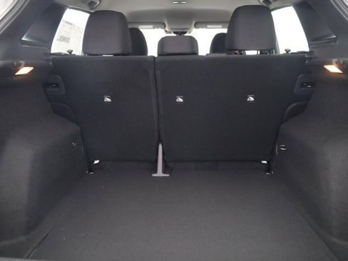 New 2026 Nissan Kicks S image 21