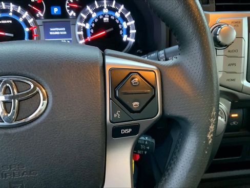 Used 2017 Toyota 4Runner SR5 Premium RWD image 24
