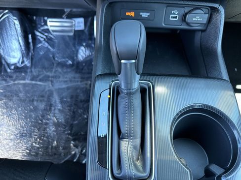 Used 2024 Honda Civic Sport image 43