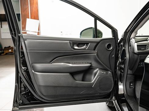 Used 2019 Honda Clarity Plug-In Hybrid image 25