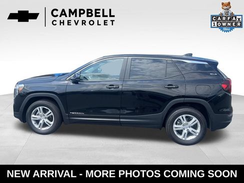 Used 2024 GMC Terrain SLE AWD/4WD image 2