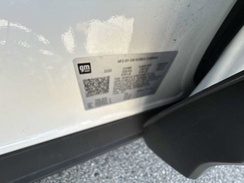 Certified 2023 Chevrolet TrailBlazer RS w/ Convenience Package FWD image 32