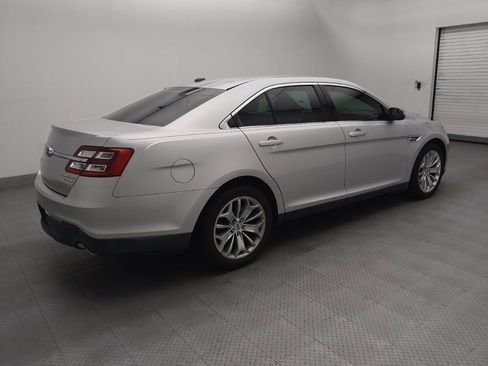 Used 2015 Ford Taurus Limited FWD image 10