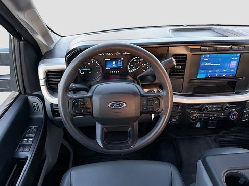 Used 2024 Ford F350 XL w/ FX4 Off-Road Package AWD/4WD image 20