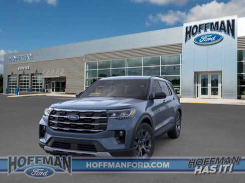 New 2026 Ford Explorer Active w/ Active Comfort Package image 3