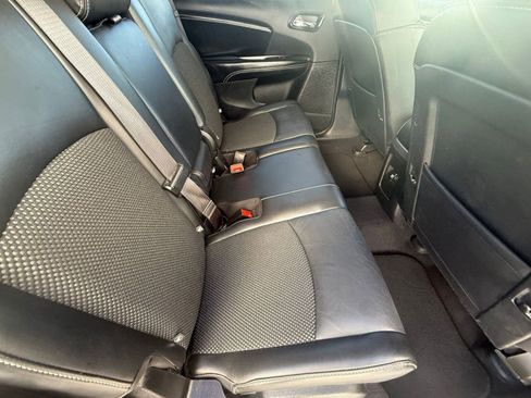 Used 2018 Dodge Journey Crossroad image 31