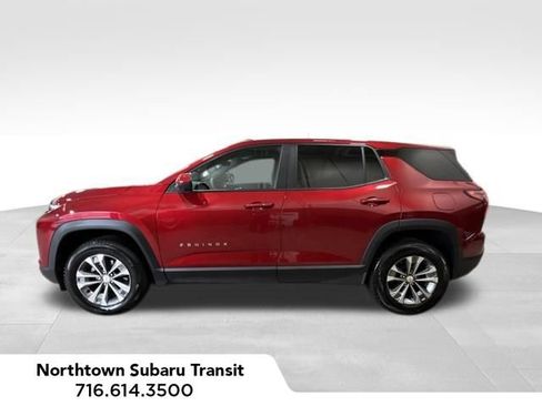 Used 2026 Chevrolet Equinox LT w/ Convenience Package II AWD/4WD image 2
