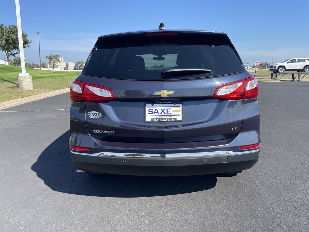 Used 2018 Chevrolet Equinox LT FWD image 4