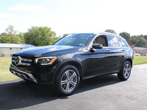 Used 2022 Mercedes-Benz GLC 300 GLC 300 4MATIC AWD 4dr SUV w/ Driver Assistance Package image 3