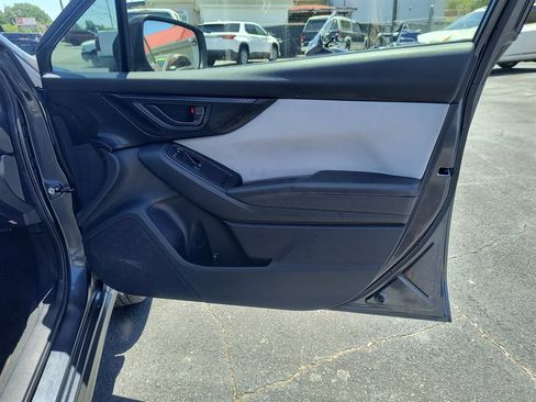 Used 2018 Subaru Crosstrek 2.0i Premium AWD/4WD image 23