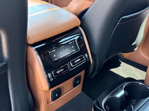 Used 2020 Lincoln Aviator Black Label w/ Dynamic Handling Package AWD/4WD image 15