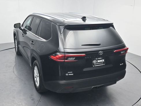 Used 2024 Toyota Grand Highlander AWD image 61