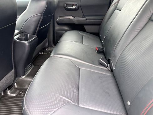Used 2022 Toyota Tacoma TRD Pro AWD/4WD image 29