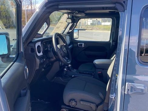 New 2026 Jeep Wrangler Unlimited Sport AWD/4WD image 15