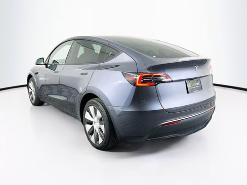 Used 2023 Tesla Model Y Long Range image 5