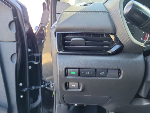 Used 2022 Nissan Sentra SV image 20