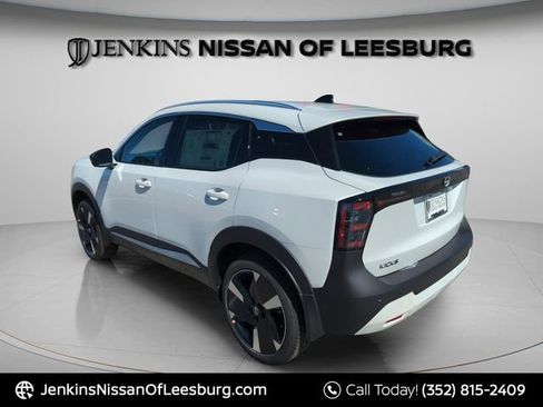 New 2026 Nissan Kicks SR FWD image 6