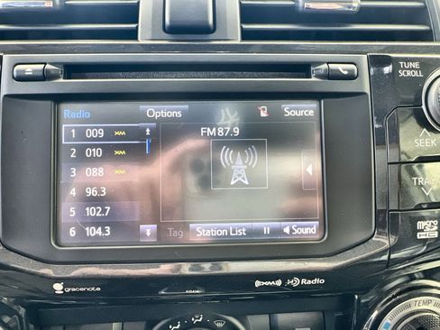 Used 2019 Toyota 4Runner TRD Off-Road Premium image 18