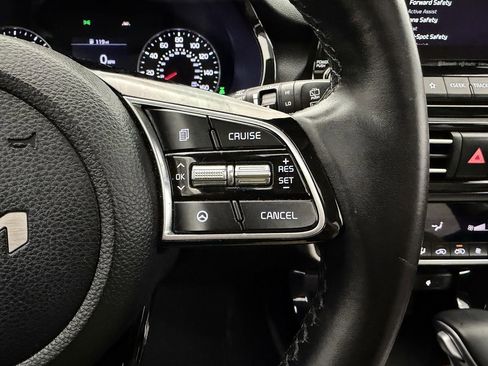 Used 2022 Kia Seltos EX image 12