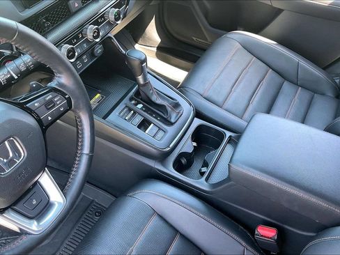 Used 2024 Honda CR-V Sport Touring image 17