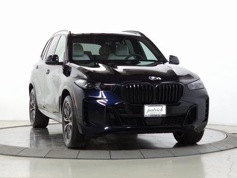 Used 2026 BMW X5 xDrive40i w/ M Sport Package image 1