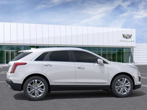 New 2026 Cadillac XT5 Premium Luxury w/ Driver Assist Package AWD/4WD image 5