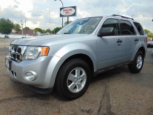 Used 2011 Ford Escape XLT AWD/4WD image 7