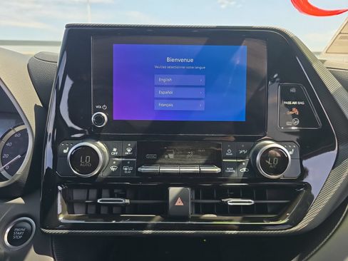 Certified 2024 Toyota Highlander XSE FWD image 16