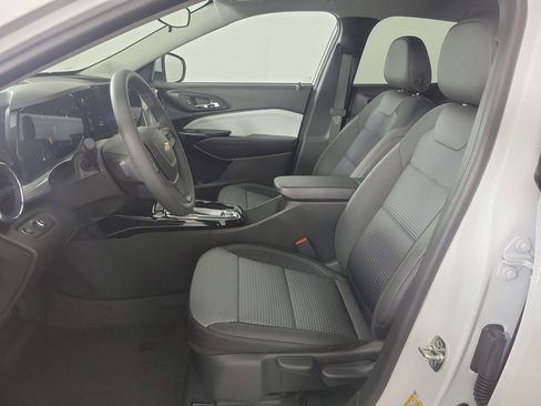 New 2026 Chevrolet Trax LT image 12
