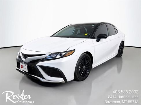 Used 2023 Toyota Camry XSE w/ Navigation Package FWD image 1