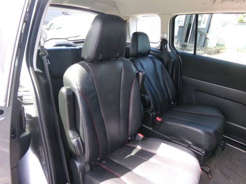 Used 2013 MAZDA MAZDA5 Grand Touring FWD image 11