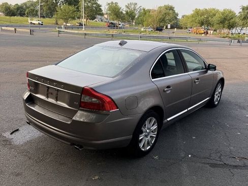 Used 2010 Volvo S80 3.2 FWD image 6